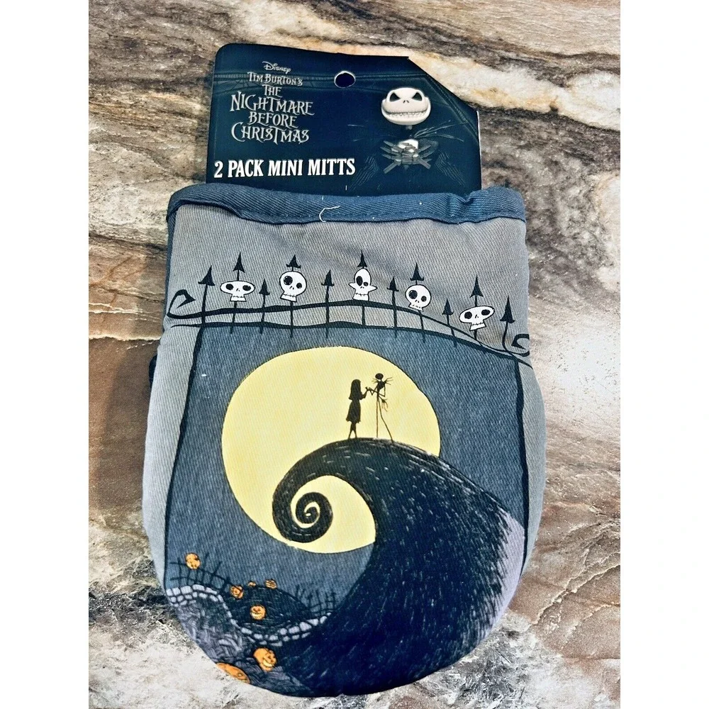 Disney Nightmare Before Christmas 2 Pack Mini Oven Mitts Halloween Graveyard NEW